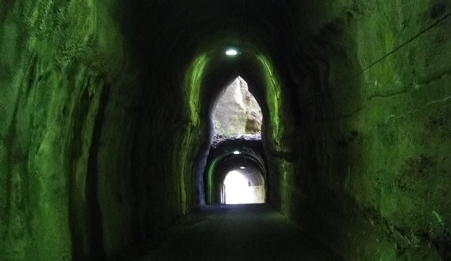 養老渓谷に2階建てトンネルを見に行ってきた。